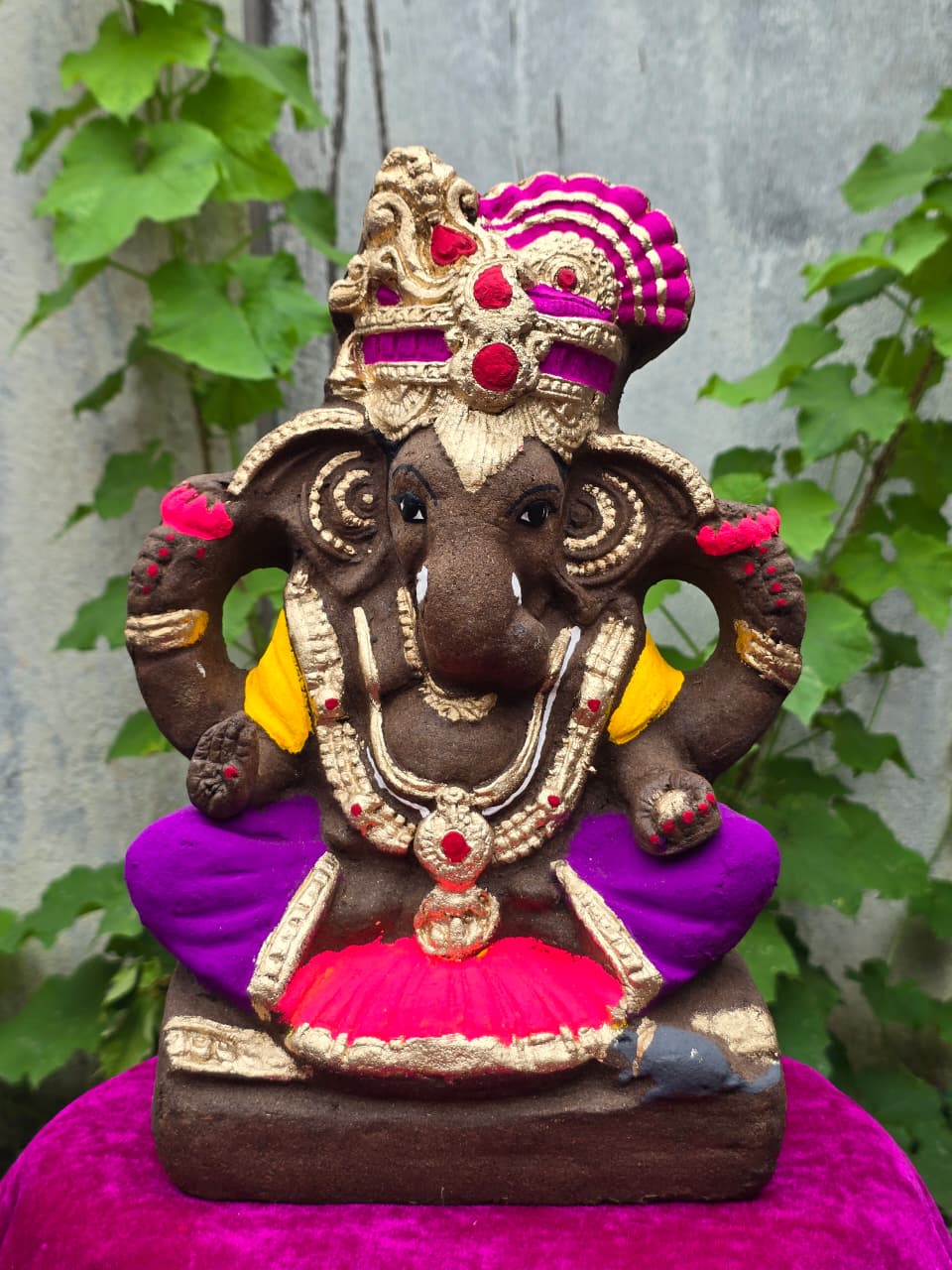 Eco-Friendly Pure Cow Dung Ganesha Idol